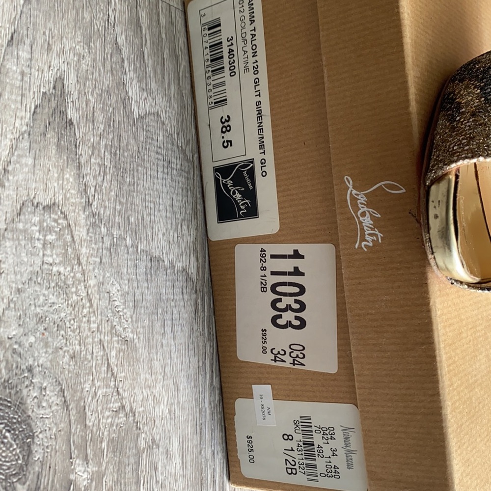 Shoes - Picture 7 of 7